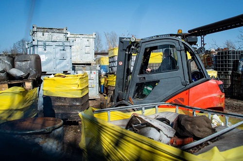 Usuwanie odpadów z ul. Koksowej